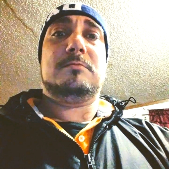 Meet your Posher, Chris - Picture 15 of 16